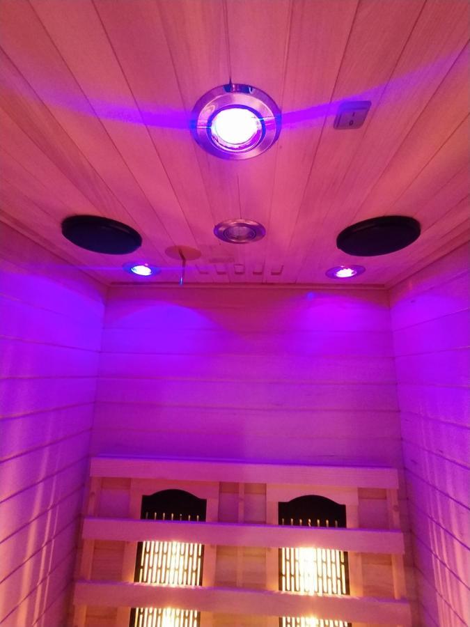 Villa Lupus - Apartament Z Prywatna Sauna 斯克拉斯卡波伦巴 外观 照片