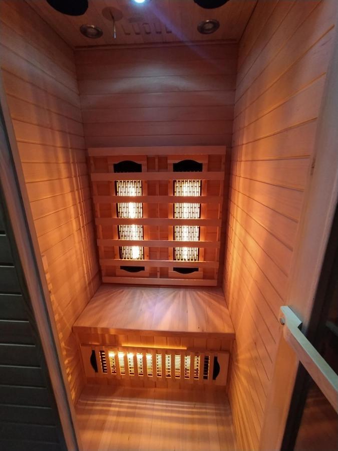 Villa Lupus - Apartament Z Prywatna Sauna 斯克拉斯卡波伦巴 外观 照片