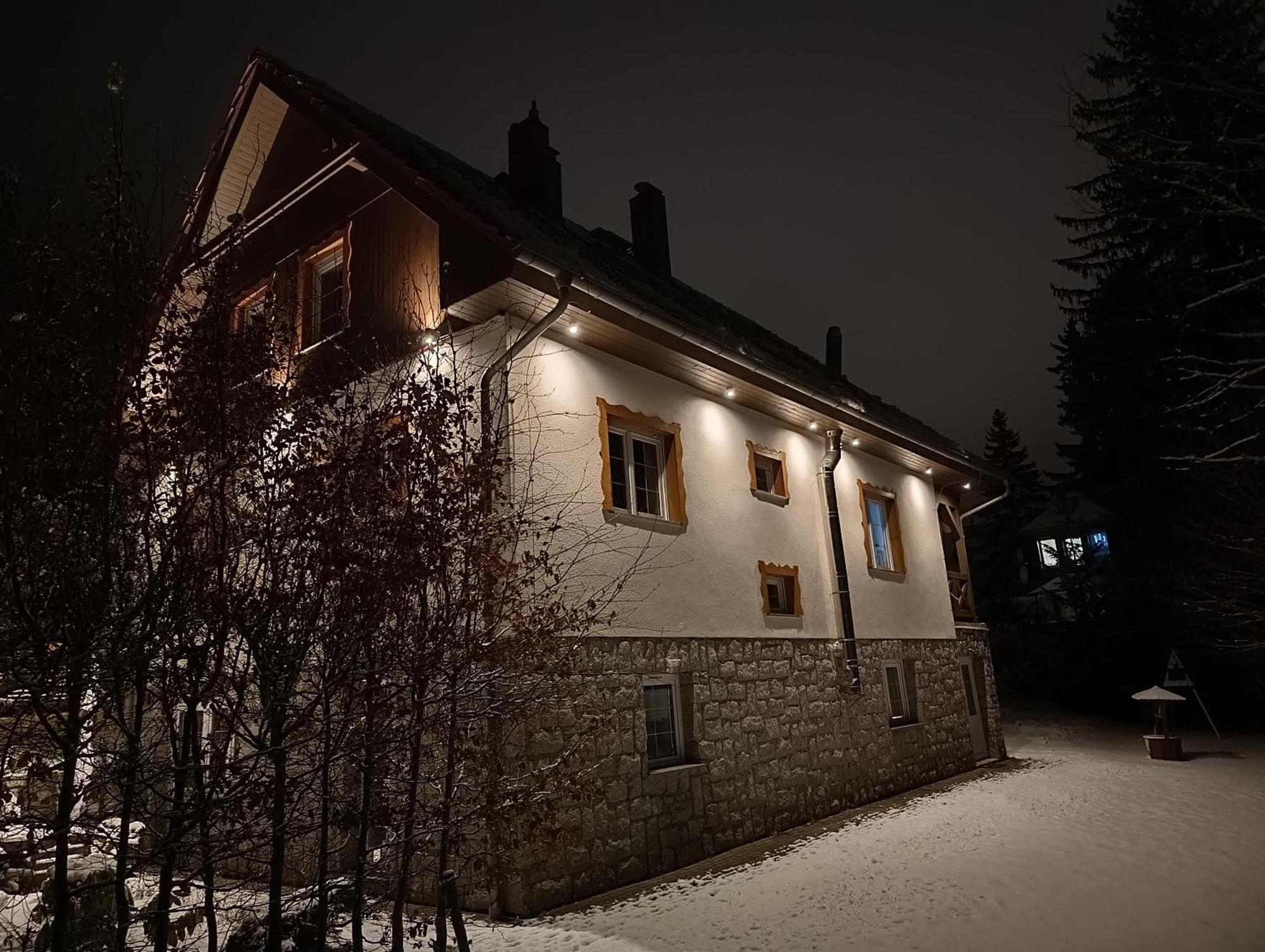 Villa Lupus - Apartament Z Prywatna Sauna 斯克拉斯卡波伦巴 外观 照片