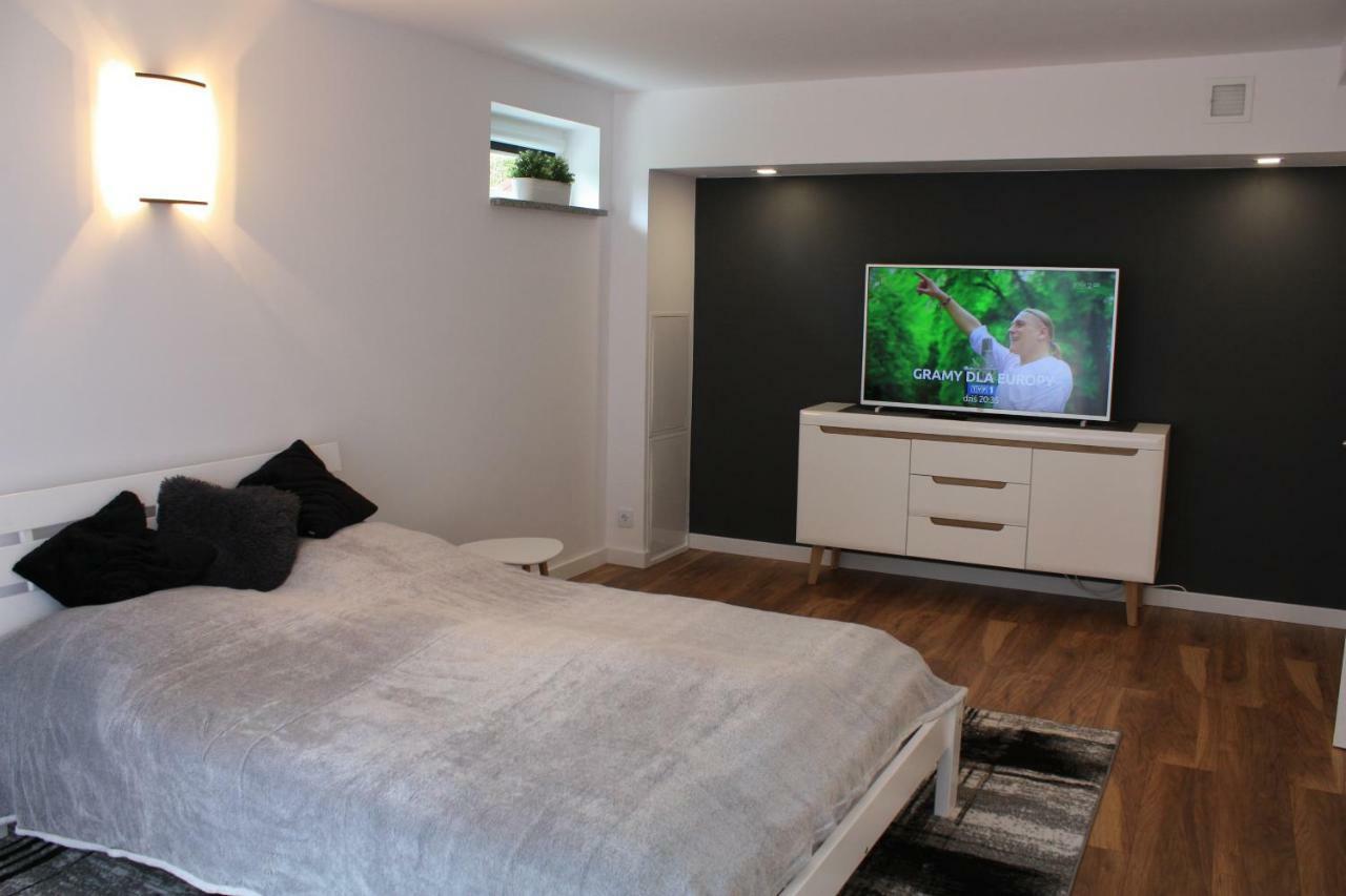 Villa Lupus - Apartament Z Prywatna Sauna 斯克拉斯卡波伦巴 外观 照片